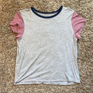 American eagle cropped t-shirt